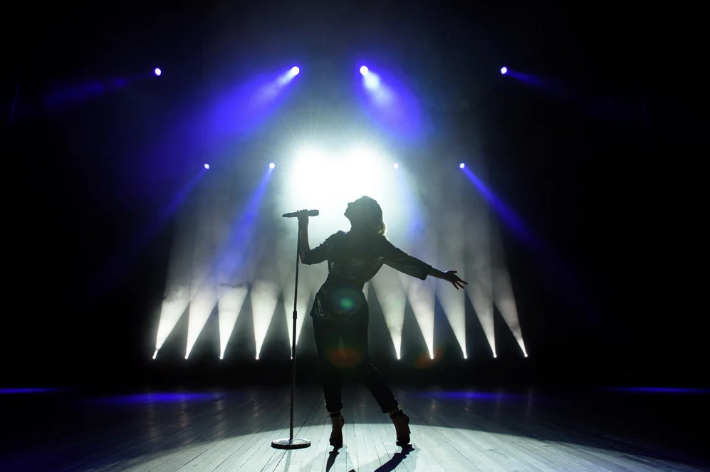 Spotlight Buzz